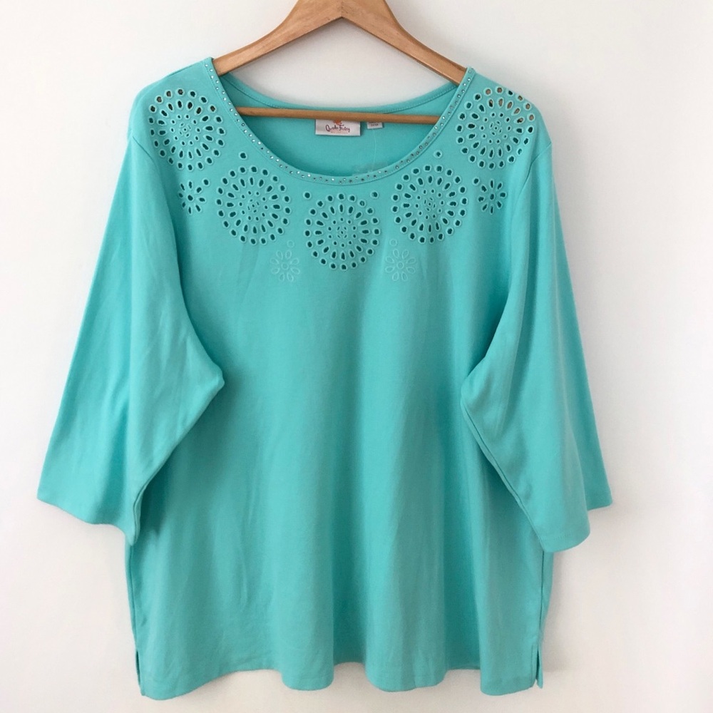 Quacker Factory Plus Turquoise Embroidered Neck 3/4 Sleeve Blouse Top Size 3X